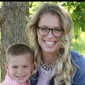 Meet your Posher, Jennifer